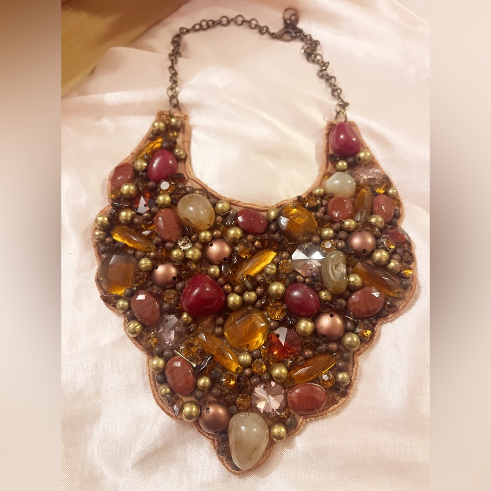 Magical chocolate & amber colored necklace